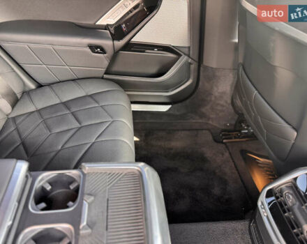 Черный БМВ i7, объемом двигателя 0 л и пробегом 55 тыс. км за 91500 $, фото 31 на Automoto.ua