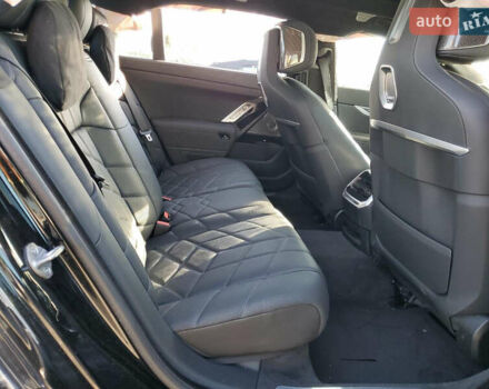 Черный БМВ i7, объемом двигателя 0 л и пробегом 9 тыс. км за 38800 $, фото 6 на Automoto.ua