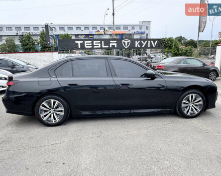 Черный БМВ i7, объемом двигателя 0 л и пробегом 12 тыс. км за 88000 $, фото 4 на Automoto.ua