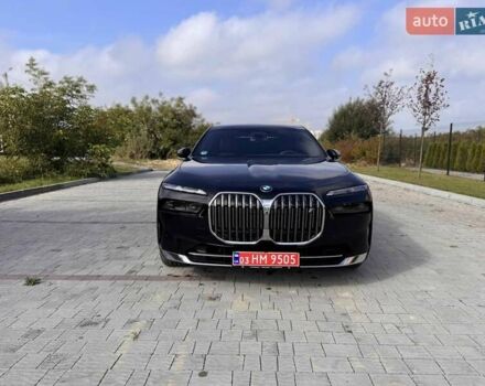 Черный БМВ i7, объемом двигателя 0 л и пробегом 55 тыс. км за 91500 $, фото 3 на Automoto.ua
