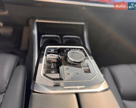 Черный БМВ i7, объемом двигателя 0 л и пробегом 55 тыс. км за 91500 $, фото 20 на Automoto.ua