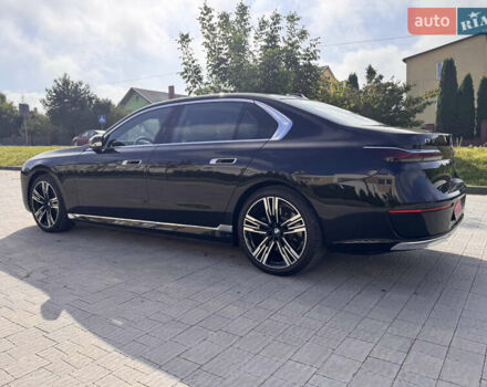 Черный БМВ i7, объемом двигателя 0 л и пробегом 55 тыс. км за 91500 $, фото 9 на Automoto.ua