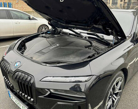 Черный БМВ i7, объемом двигателя 0 л и пробегом 22 тыс. км за 92000 $, фото 5 на Automoto.ua