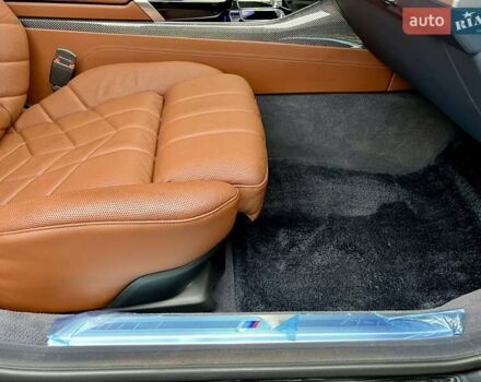 Черный БМВ i7, объемом двигателя 0 л и пробегом 35 тыс. км за 123900 $, фото 58 на Automoto.ua