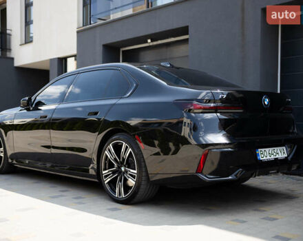 Черный БМВ i7, объемом двигателя 0 л и пробегом 23 тыс. км за 95000 $, фото 12 на Automoto.ua