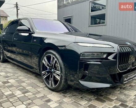 Черный БМВ i7, объемом двигателя 0 л и пробегом 35 тыс. км за 123900 $, фото 11 на Automoto.ua