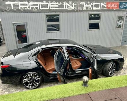 Черный БМВ i7, объемом двигателя 0 л и пробегом 35 тыс. км за 123900 $, фото 106 на Automoto.ua