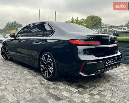 Черный БМВ i7, объемом двигателя 0 л и пробегом 35 тыс. км за 123900 $, фото 117 на Automoto.ua