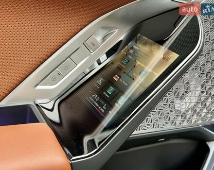 Черный БМВ i7, объемом двигателя 0 л и пробегом 35 тыс. км за 123900 $, фото 32 на Automoto.ua