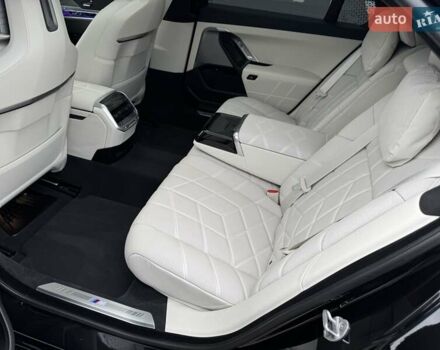 Чорний БМВ i7, об'ємом двигуна 0 л та пробігом 1 тис. км за 118900 $, фото 49 на Automoto.ua