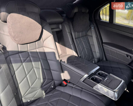 Черный БМВ i7, объемом двигателя 0 л и пробегом 55 тыс. км за 91500 $, фото 25 на Automoto.ua