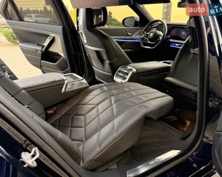 Чорний БМВ i7, об'ємом двигуна 0 л та пробігом 33 тис. км за 94900 $, фото 33 на Automoto.ua