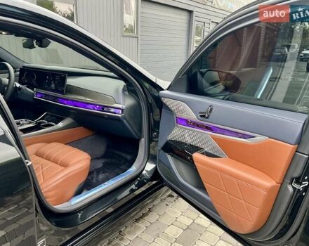 Черный БМВ i7, объемом двигателя 0 л и пробегом 35 тыс. км за 123900 $, фото 55 на Automoto.ua