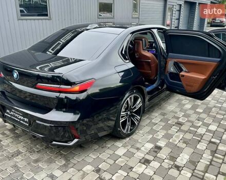 Черный БМВ i7, объемом двигателя 0 л и пробегом 35 тыс. км за 123900 $, фото 112 на Automoto.ua