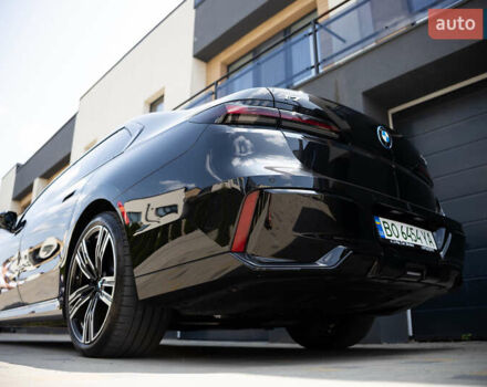 Черный БМВ i7, объемом двигателя 0 л и пробегом 23 тыс. км за 95000 $, фото 11 на Automoto.ua