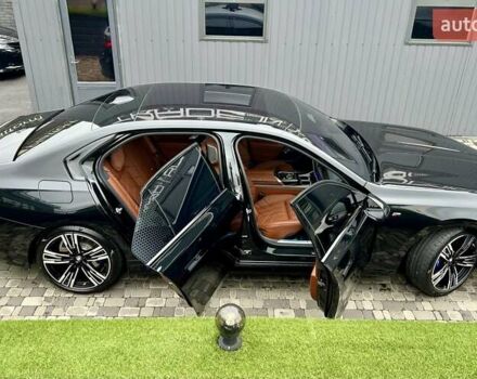 Черный БМВ i7, объемом двигателя 0 л и пробегом 35 тыс. км за 123900 $, фото 109 на Automoto.ua