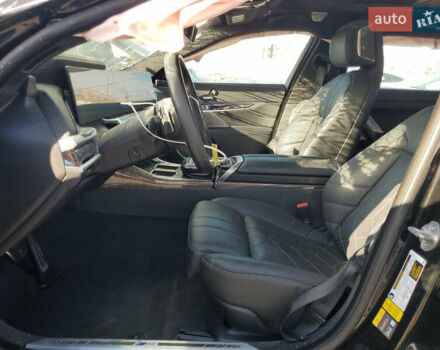 Черный БМВ i7, объемом двигателя 0 л и пробегом 9 тыс. км за 38800 $, фото 4 на Automoto.ua