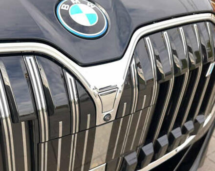 Черный БМВ i7, объемом двигателя 0 л и пробегом 29 тыс. км за 99500 $, фото 6 на Automoto.ua