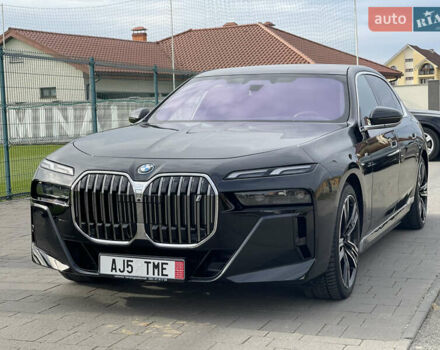 Чорний БМВ i7, об'ємом двигуна 0 л та пробігом 27 тис. км за 105000 $, фото 8 на Automoto.ua
