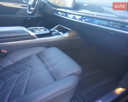 Черный БМВ i7, объемом двигателя 0 л и пробегом 27 тыс. км за 85000 $, фото 40 на Automoto.ua