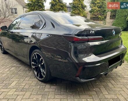 Черный БМВ i7, объемом двигателя 0 л и пробегом 12 тыс. км за 105499 $, фото 3 на Automoto.ua