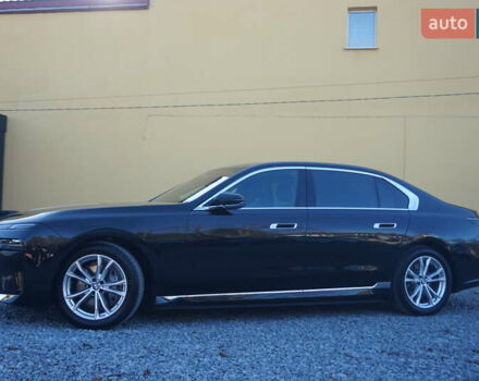 Черный БМВ i7, объемом двигателя 0 л и пробегом 27 тыс. км за 85000 $, фото 11 на Automoto.ua