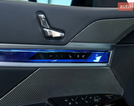 Черный БМВ i7, объемом двигателя 0 л и пробегом 20 тыс. км за 79900 $, фото 32 на Automoto.ua