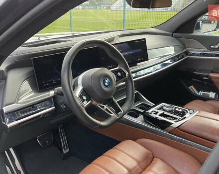Чорний БМВ i7, об'ємом двигуна 0 л та пробігом 27 тис. км за 105000 $, фото 24 на Automoto.ua