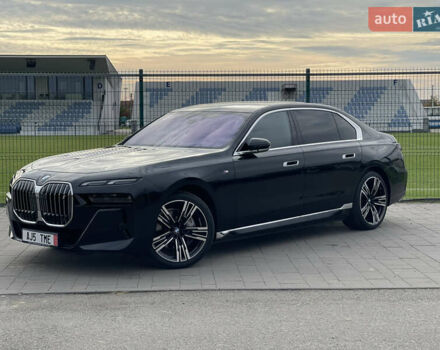 Чорний БМВ i7, об'ємом двигуна 0 л та пробігом 27 тис. км за 105000 $, фото 4 на Automoto.ua