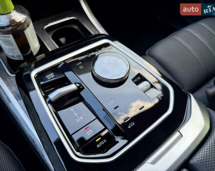 Черный БМВ i7, объемом двигателя 0 л и пробегом 13 тыс. км за 99900 $, фото 28 на Automoto.ua