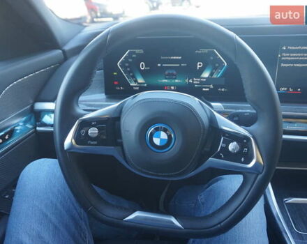 Черный БМВ i7, объемом двигателя 0 л и пробегом 27 тыс. км за 85000 $, фото 30 на Automoto.ua