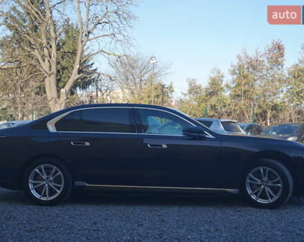 Черный БМВ i7, объемом двигателя 0 л и пробегом 27 тыс. км за 85000 $, фото 5 на Automoto.ua