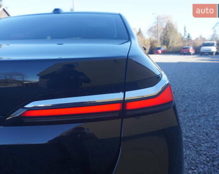 Черный БМВ i7, объемом двигателя 0 л и пробегом 27 тыс. км за 85000 $, фото 22 на Automoto.ua