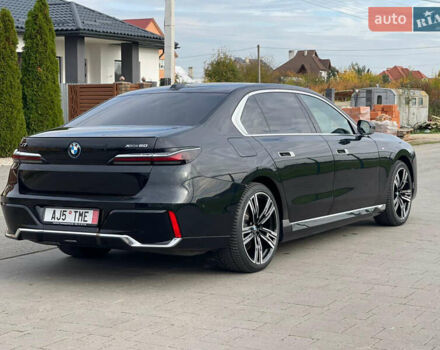 Черный БМВ i7, объемом двигателя 0 л и пробегом 29 тыс. км за 99500 $, фото 3 на Automoto.ua