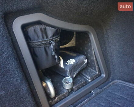 Черный БМВ i7, объемом двигателя 0 л и пробегом 27 тыс. км за 85000 $, фото 58 на Automoto.ua