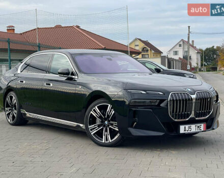 Черный БМВ i7, объемом двигателя 0 л и пробегом 29 тыс. км за 99500 $, фото 23 на Automoto.ua