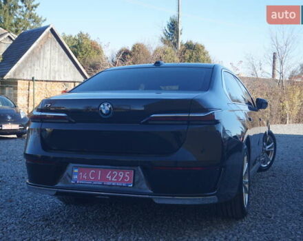 Черный БМВ i7, объемом двигателя 0 л и пробегом 27 тыс. км за 85000 $, фото 7 на Automoto.ua