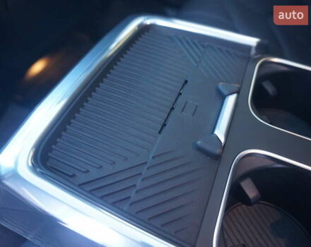 Черный БМВ i7, объемом двигателя 0 л и пробегом 27 тыс. км за 85000 $, фото 53 на Automoto.ua