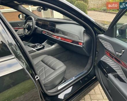 Черный БМВ i7, объемом двигателя 0 л и пробегом 12 тыс. км за 105499 $, фото 8 на Automoto.ua