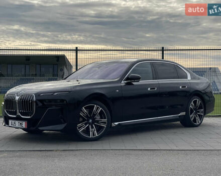 Чорний БМВ i7, об'ємом двигуна 0 л та пробігом 27 тис. км за 105000 $, фото 5 на Automoto.ua