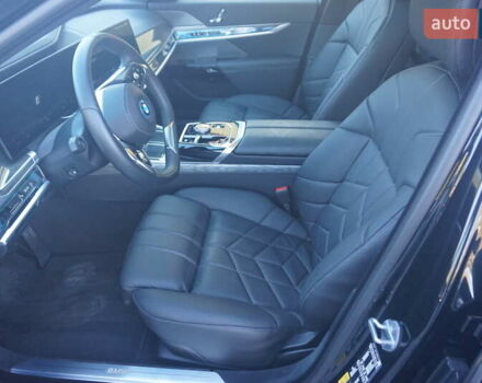 Черный БМВ i7, объемом двигателя 0 л и пробегом 27 тыс. км за 85000 $, фото 27 на Automoto.ua