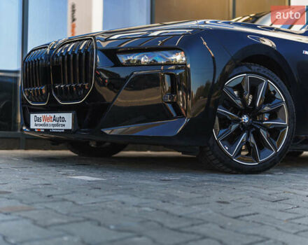Черный БМВ i7, объемом двигателя 0 л и пробегом 20 тыс. км за 79900 $, фото 6 на Automoto.ua