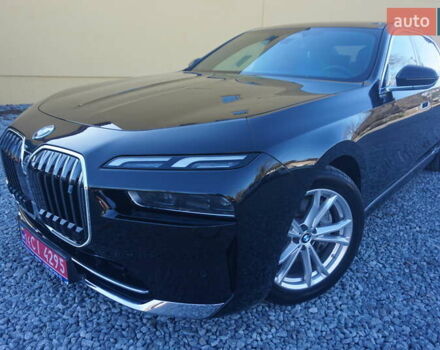 Черный БМВ i7, объемом двигателя 0 л и пробегом 27 тыс. км за 85000 $, фото 12 на Automoto.ua