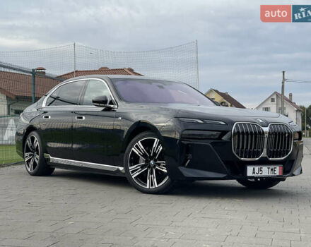 Чорний БМВ i7, об'ємом двигуна 0 л та пробігом 27 тис. км за 105000 $, фото 2 на Automoto.ua