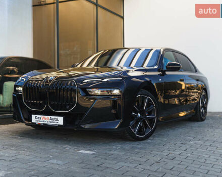 Черный БМВ i7, объемом двигателя 0 л и пробегом 20 тыс. км за 79900 $, фото 3 на Automoto.ua