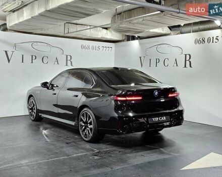 Черный БМВ i7, объемом двигателя 0 л и пробегом 7 тыс. км за 138999 $, фото 6 на Automoto.ua