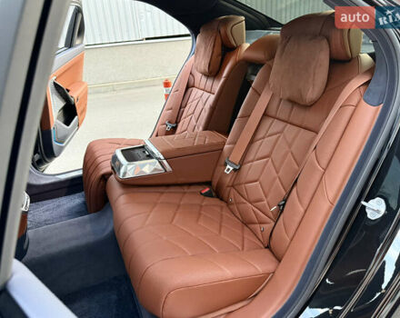 Черный БМВ i7, объемом двигателя 0 л и пробегом 1 тыс. км за 190000 $, фото 56 на Automoto.ua