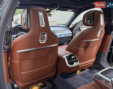 Черный БМВ i7, объемом двигателя 0 л и пробегом 1 тыс. км за 190000 $, фото 55 на Automoto.ua