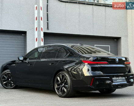 Черный БМВ i7, объемом двигателя 0 л и пробегом 1 тыс. км за 190000 $, фото 32 на Automoto.ua