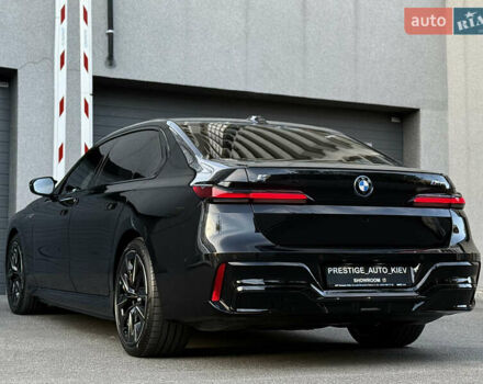 Черный БМВ i7, объемом двигателя 0 л и пробегом 1 тыс. км за 190000 $, фото 23 на Automoto.ua